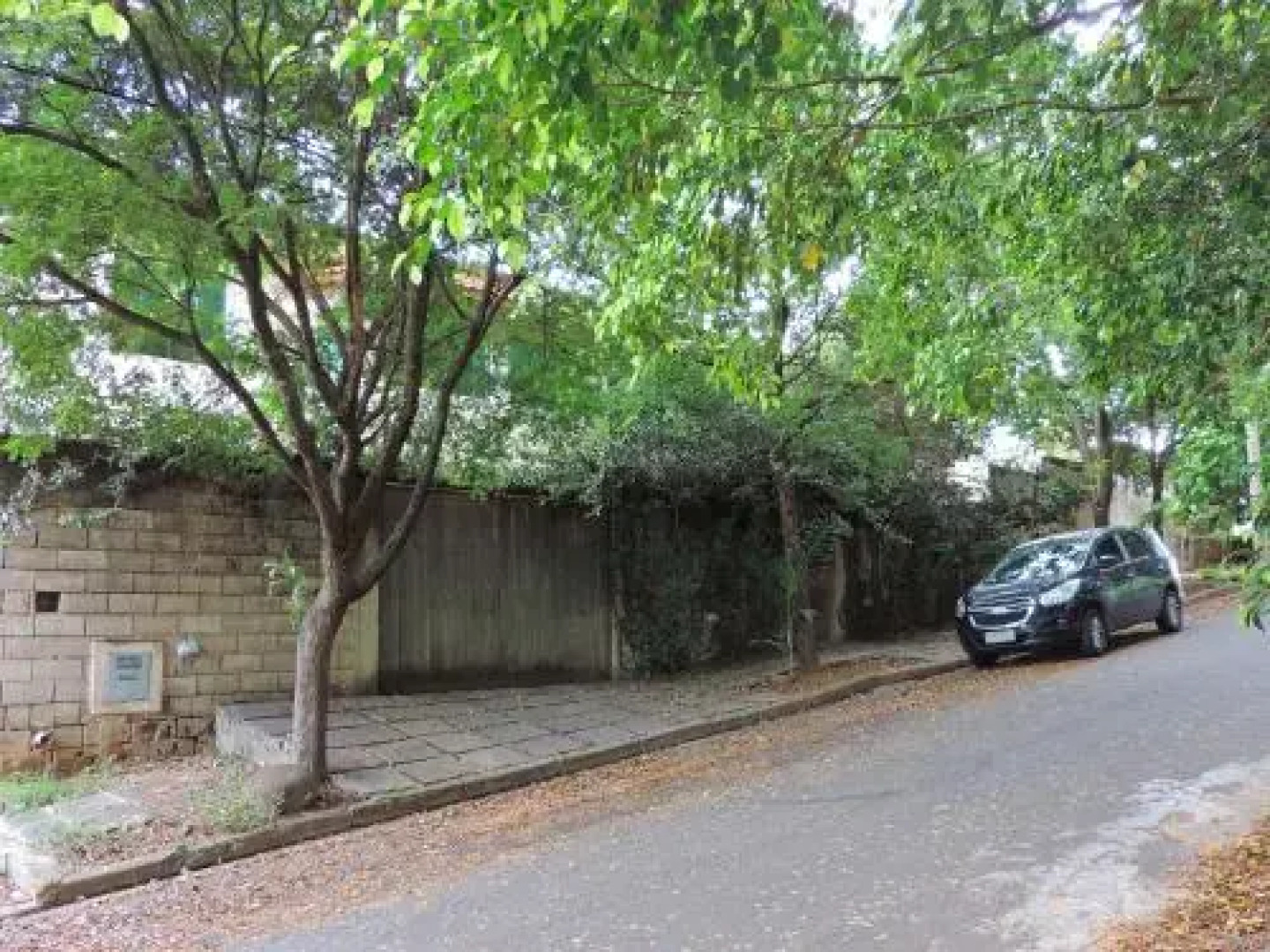 Residï¿½ncia Familiar