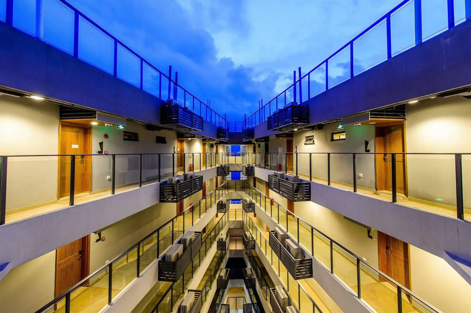 Island Skylight Resort