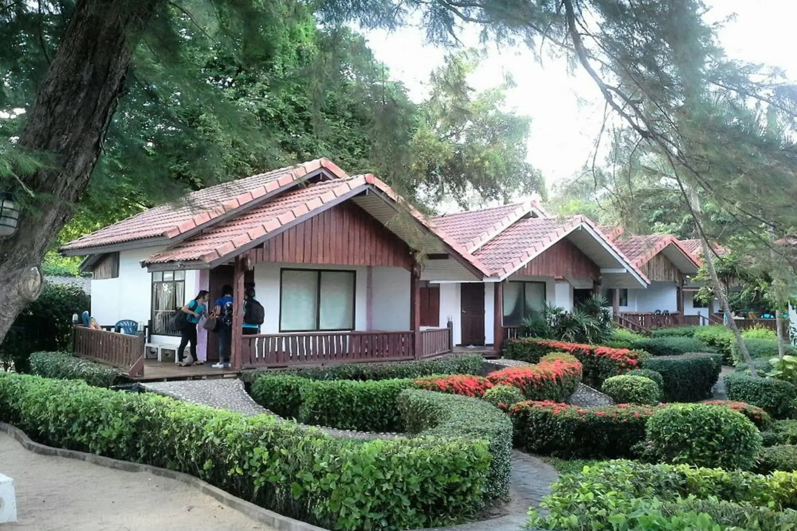 Duangtawan Beach Resort