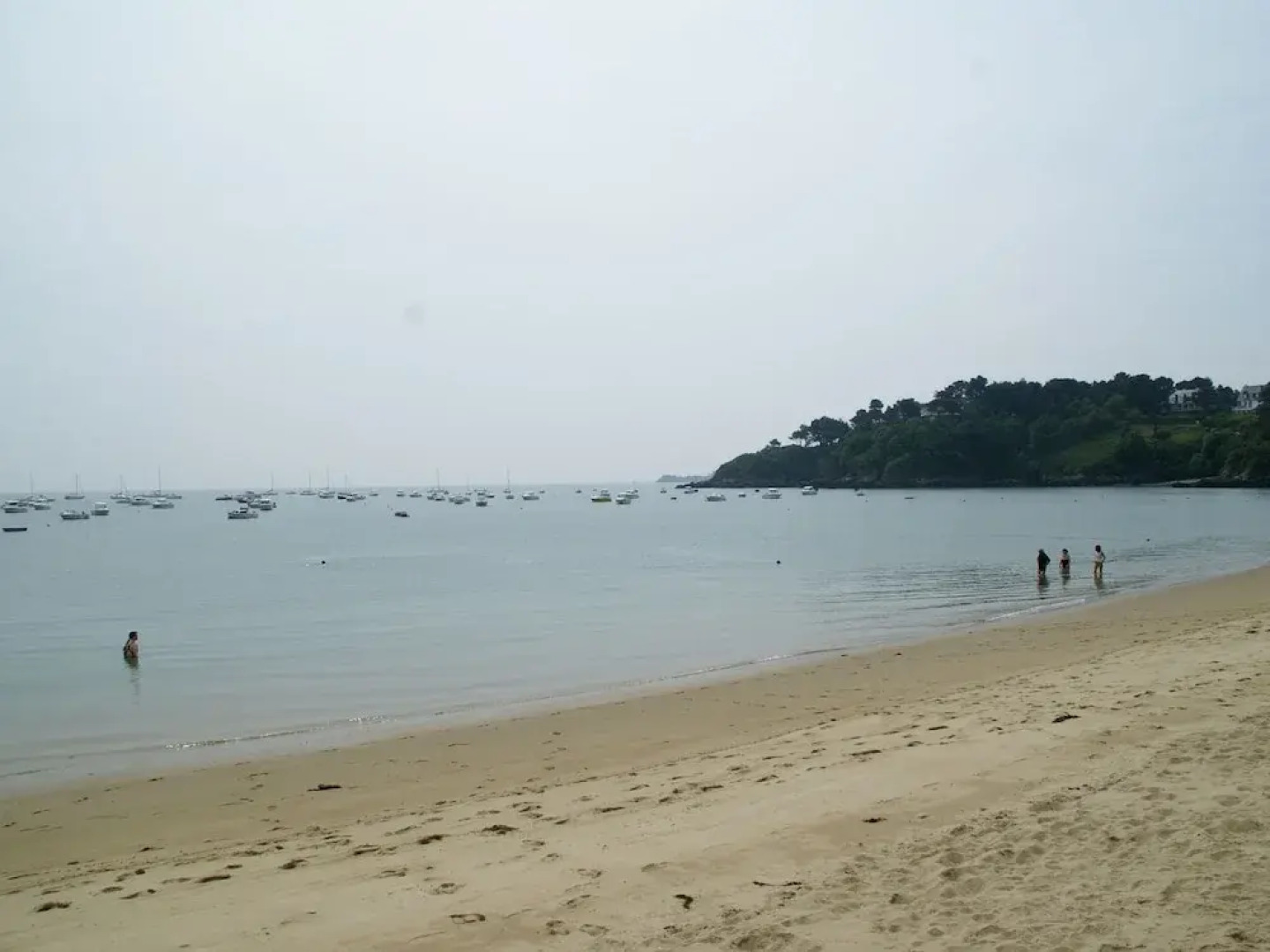 Comfortable Modern Villa Situated Near the sea