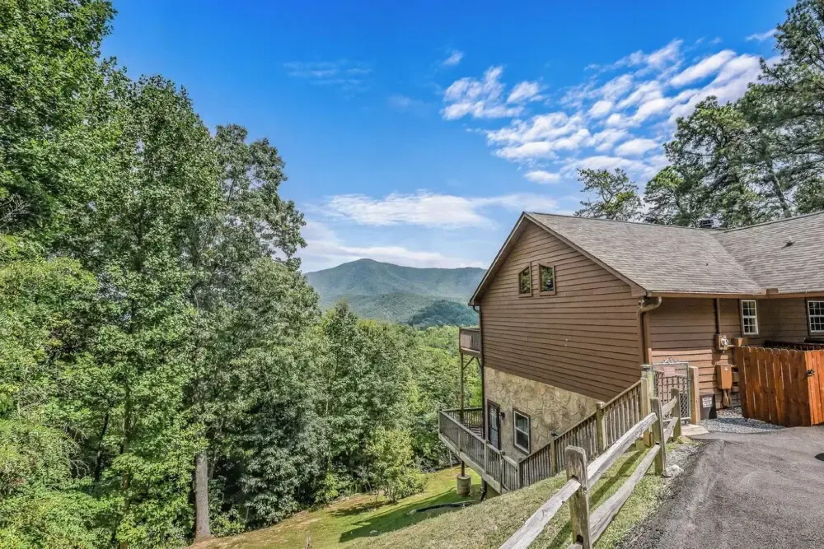 Roundtop Mountain Ridge