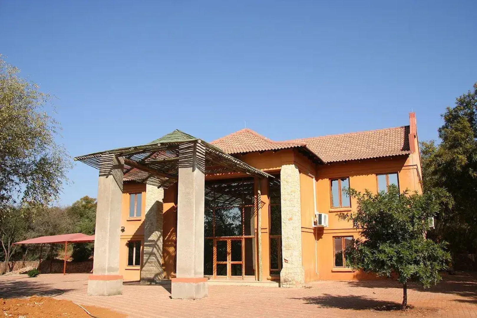 Kgaswane Country Lodge