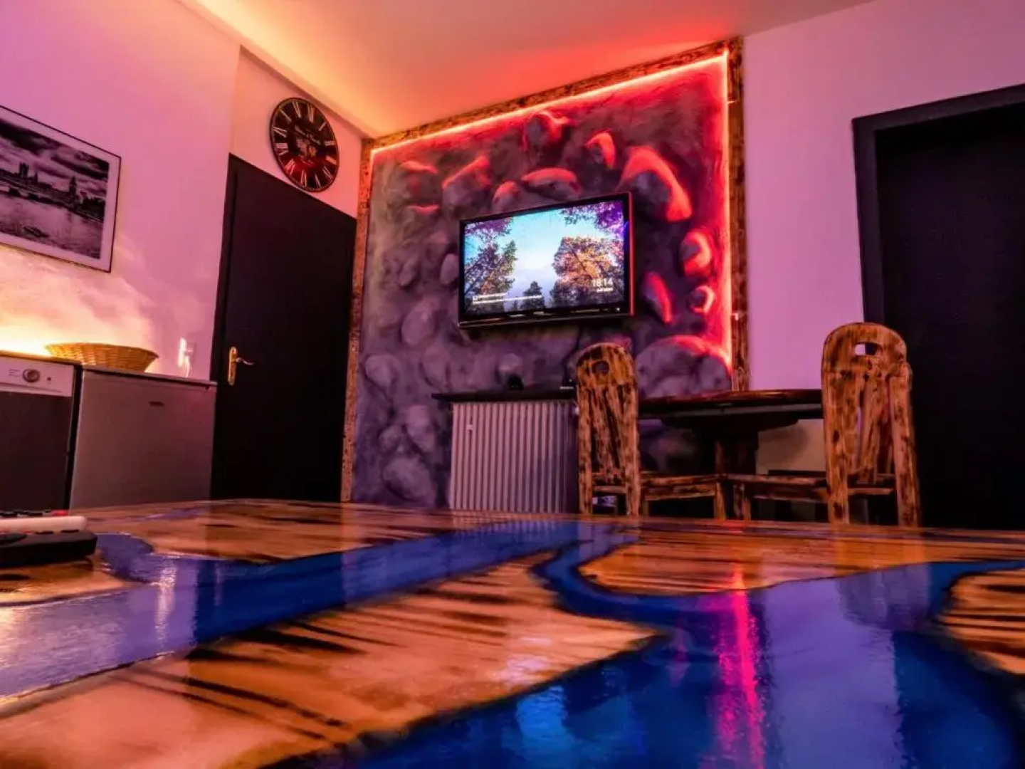 LUX-Appart 2 im Zentrum von Neuss nähe D Messe mit Amazon und Netflix