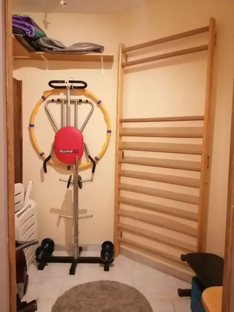 Near Far, Tranquility Vs Comfort