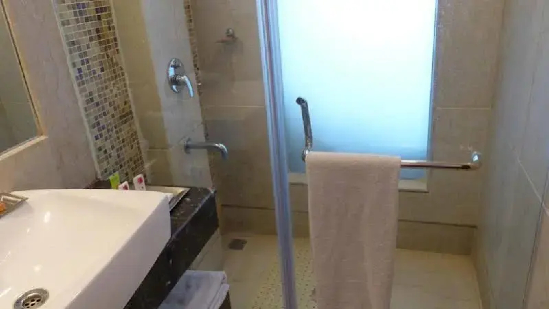 Clarks Inn Apple Tree