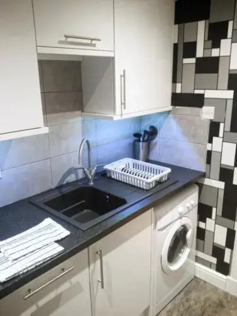 456js Edinburgh Self-Catering Apartment