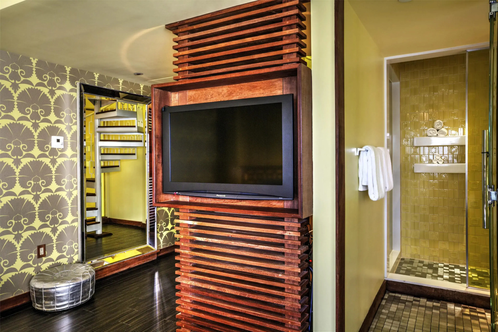 Dream South Beach, by Hyatt