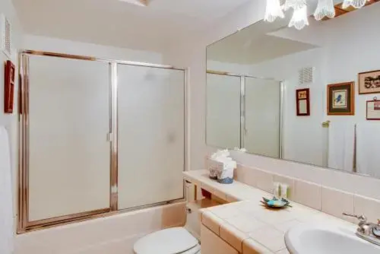 1225 Gold Bend