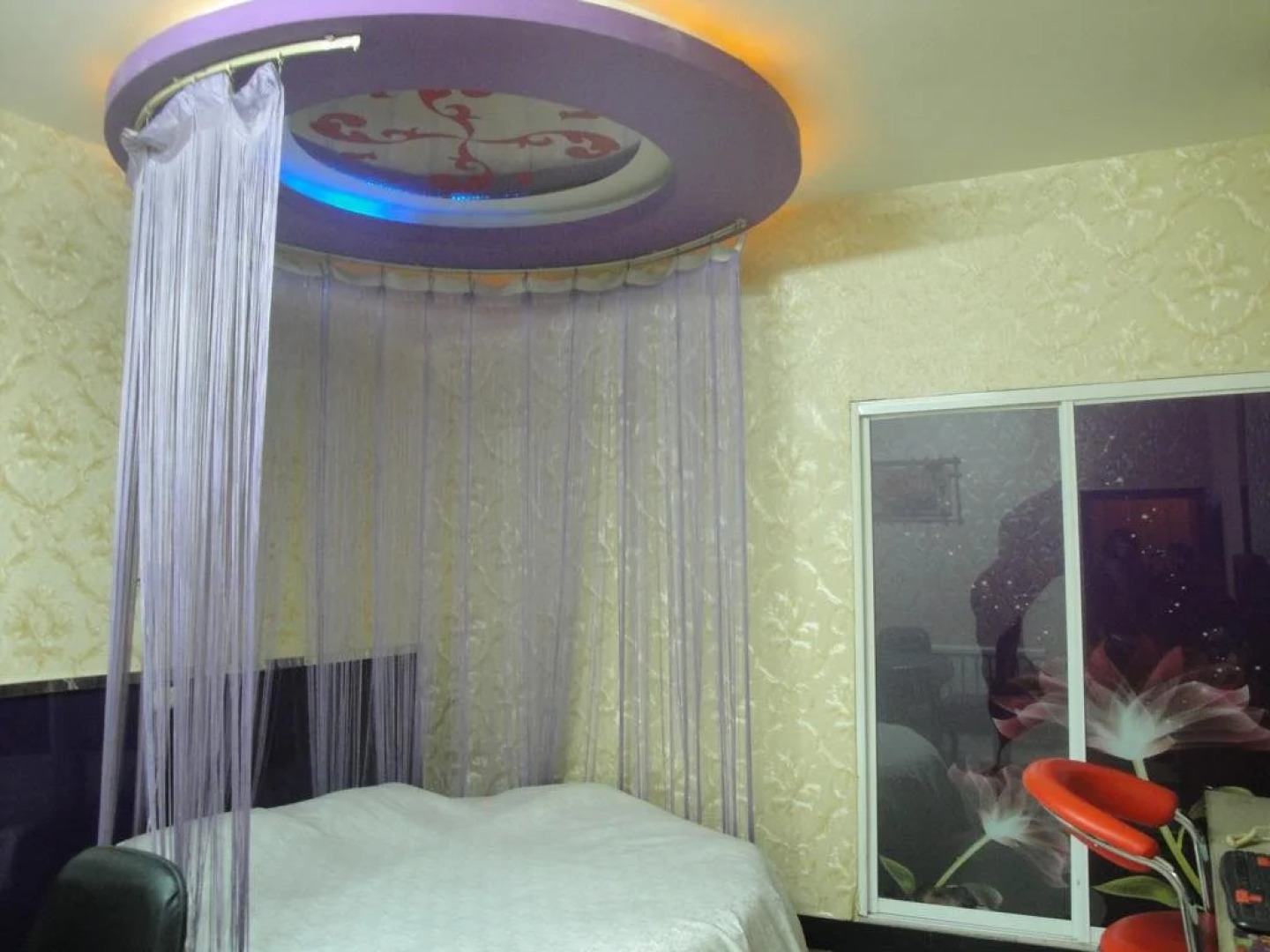 Landi Express Business Hotel