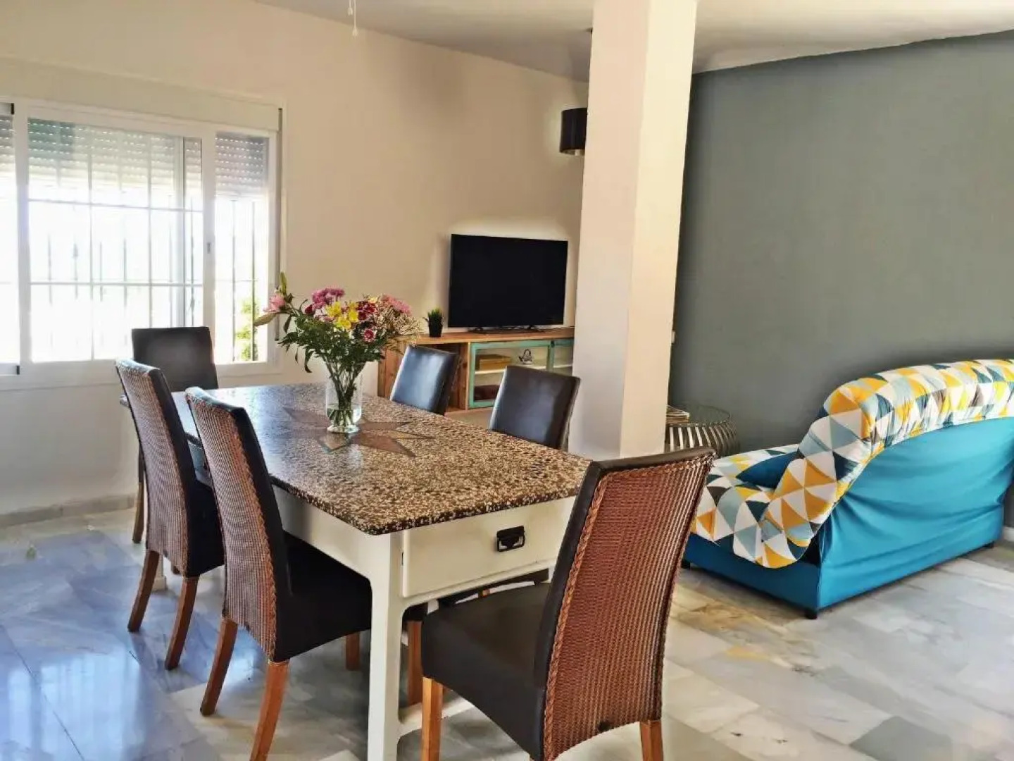 TESS Villa El Mirador