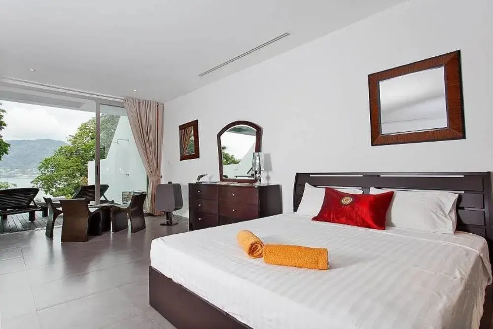 Seductive Sunset Villa Patong A7 - 3 Bedrooms