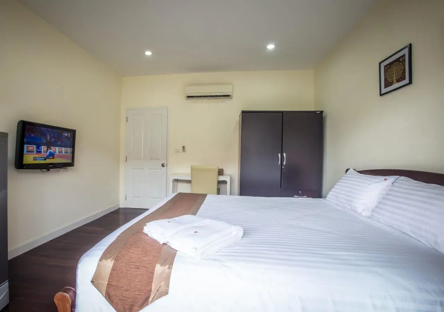 Wonderful Pool House at Kata