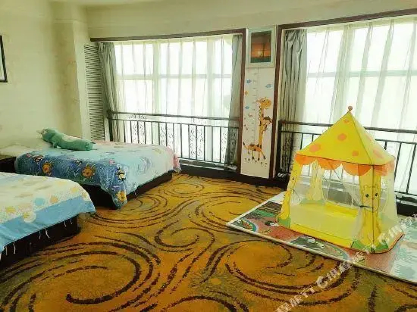Dingxi Fengcheng Hotel