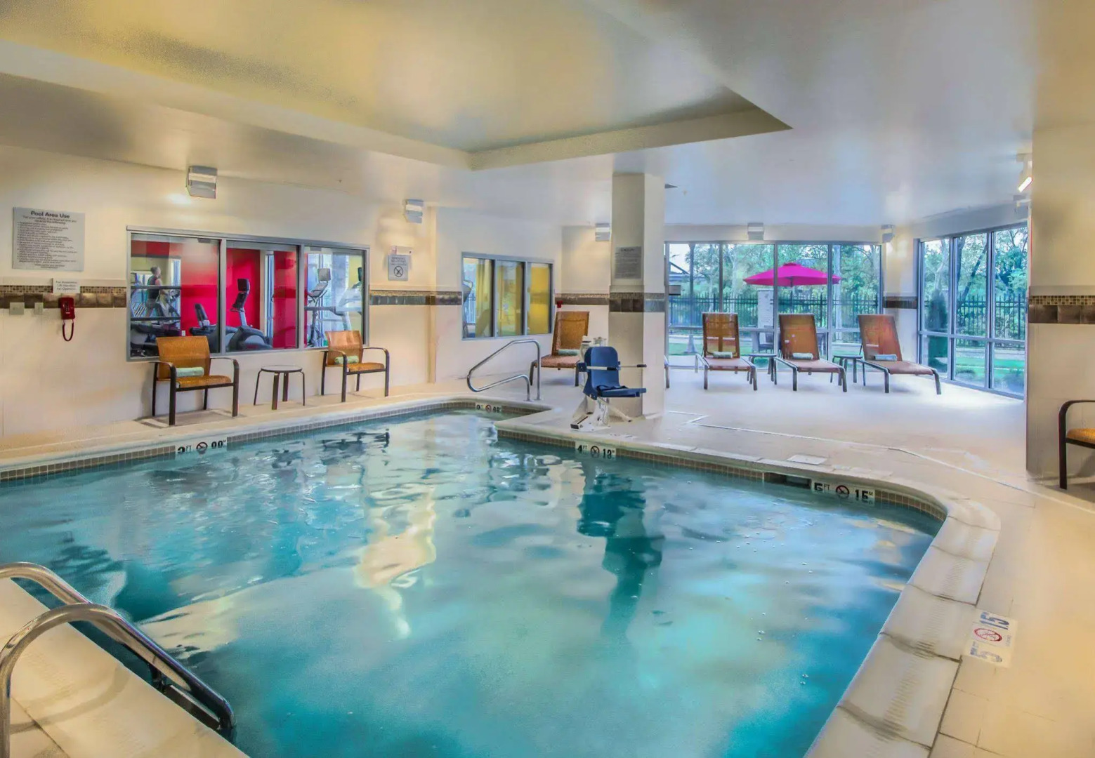 Courtyard by Marriott Charleston Downtown/Civic Center