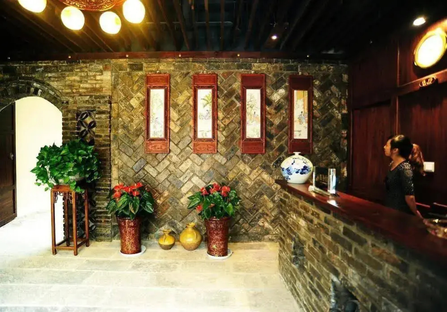 Mount Emei Longxinfang Garden Inn