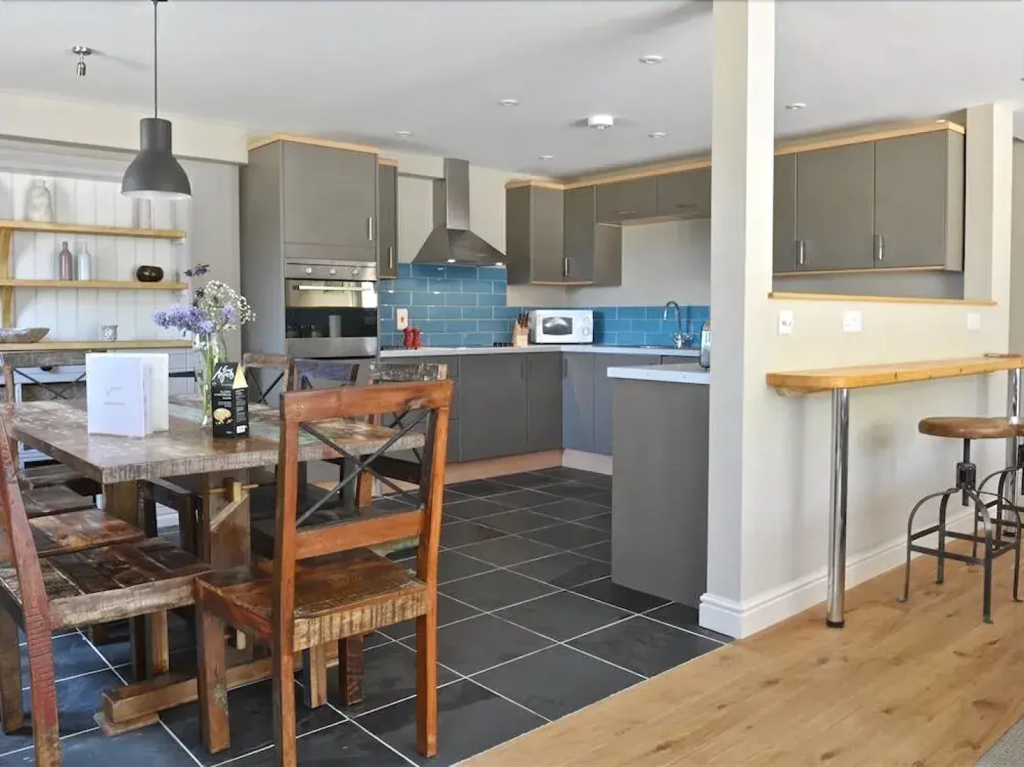 Hazelnut Barn, Bourton On The Water