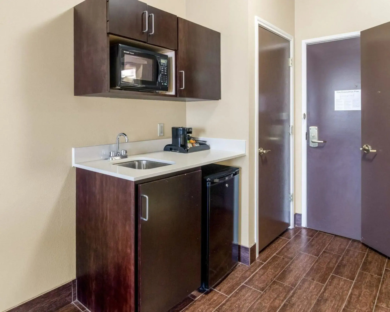 Comfort Suites Odessa near University