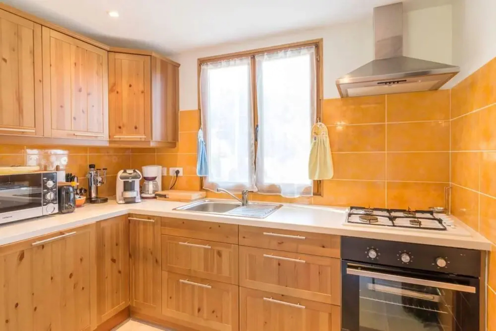 Chalet with 2 Bedrooms in Le Beausset, with Wonderful Mountain View, Private Pool And Enclosed Garden - 8 Km From the Beach