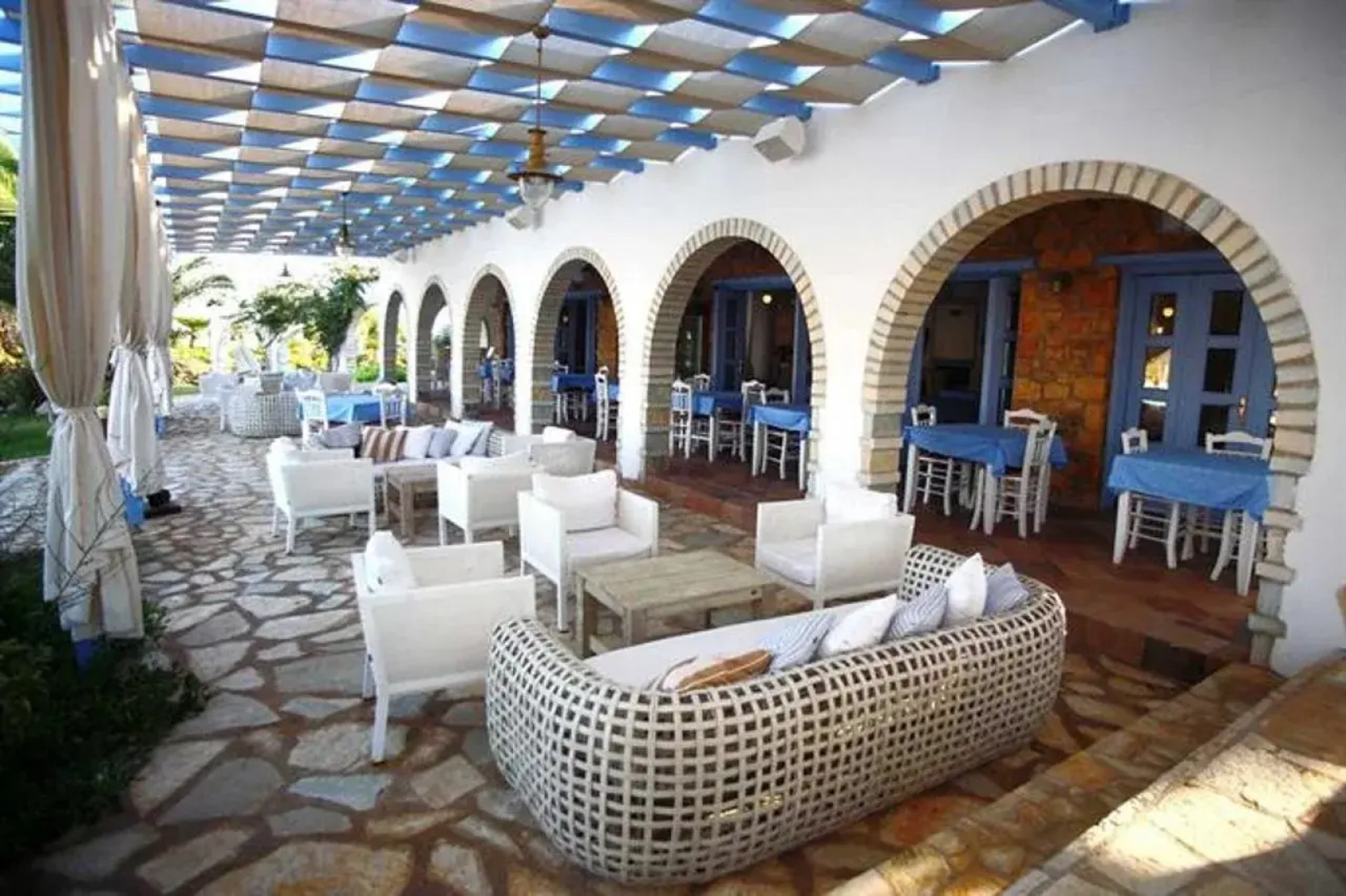 Koufonisia Hotel & Resort