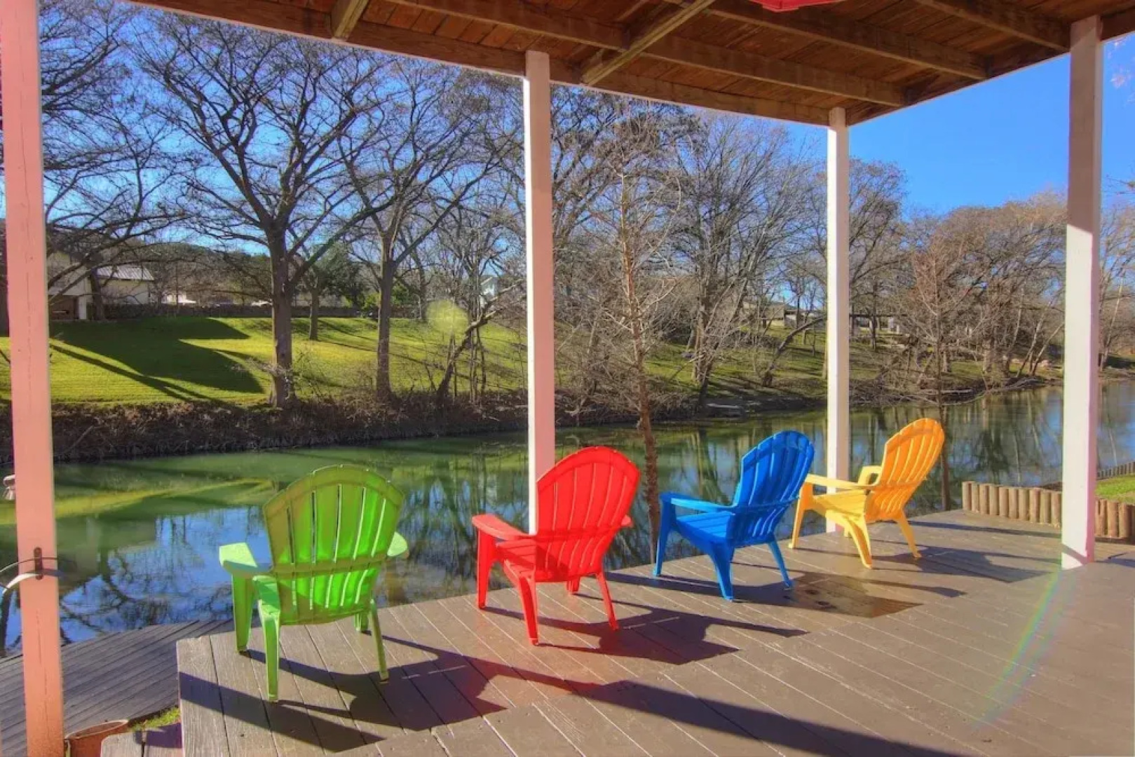 Three Pink Housez RR1 3