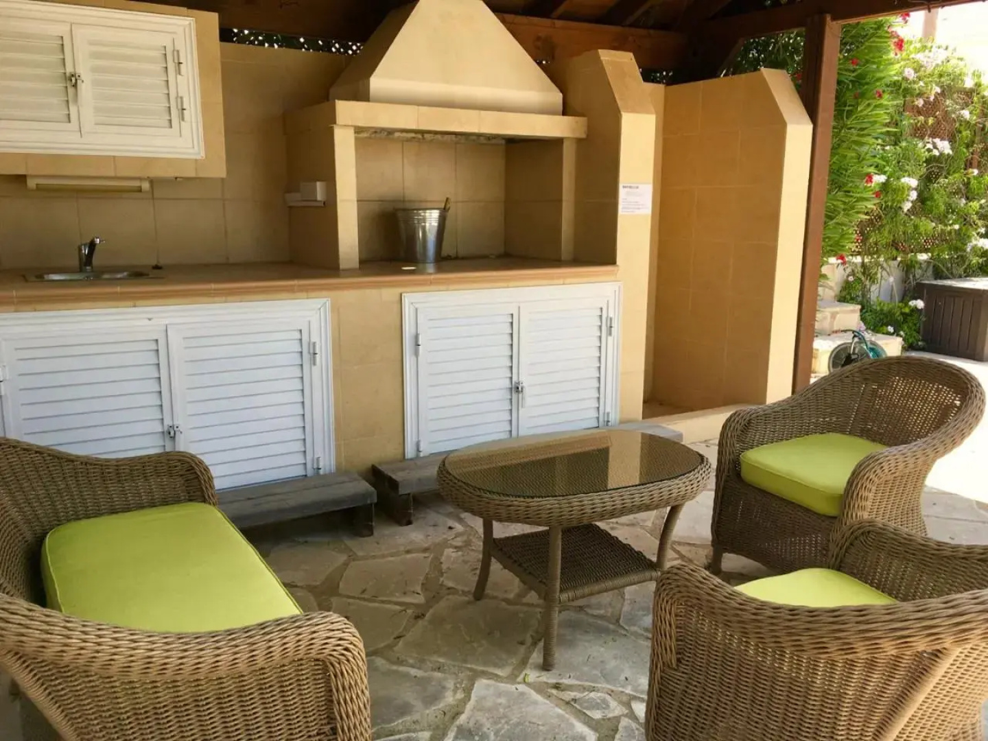 Villa Panorama - Stunning views in villa with hot tub, pool, garden