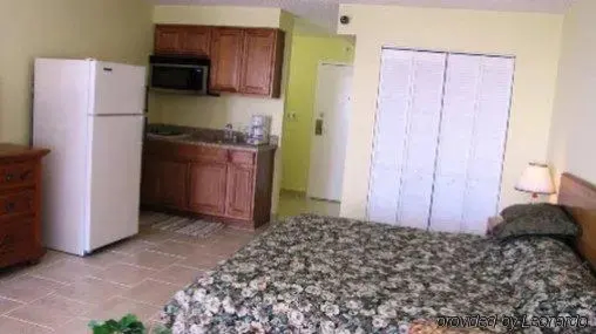 Castaways Resort Studios