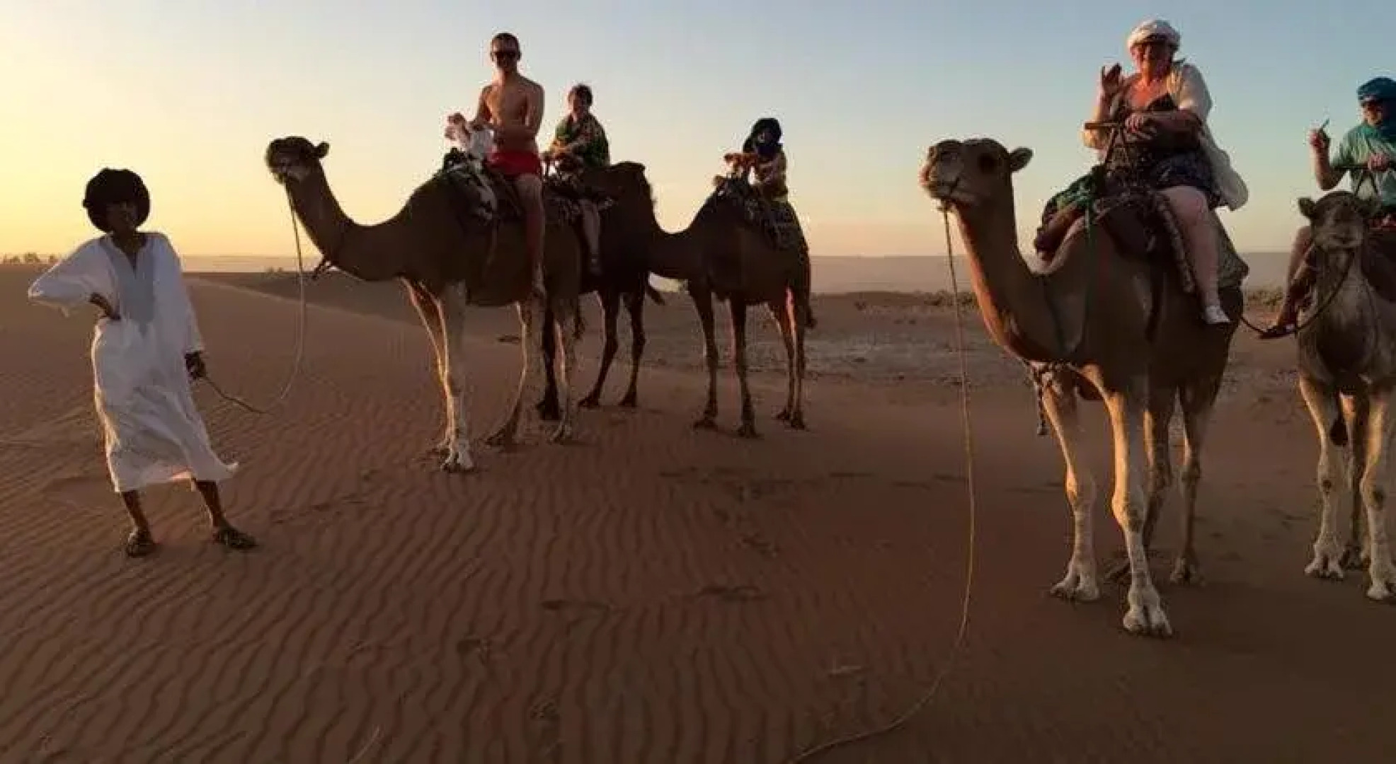 Auberge Kasbah Dar Sahara Tours - Hostel