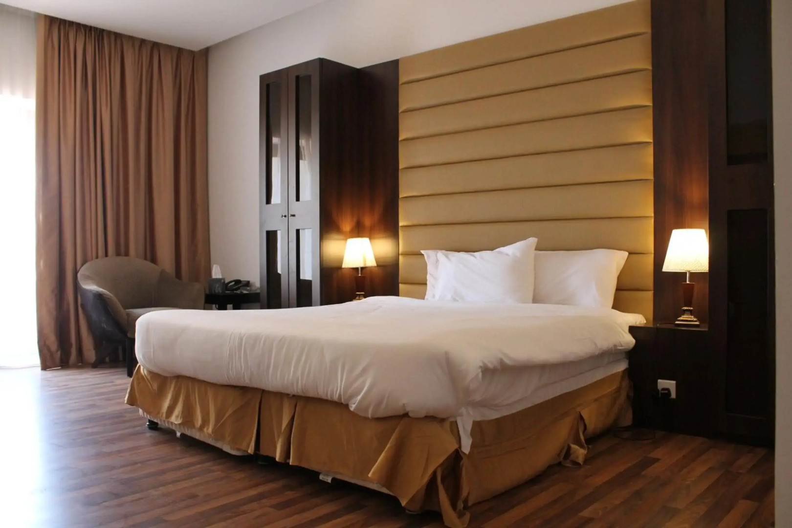 Golden Tulip Al Khobar Suites