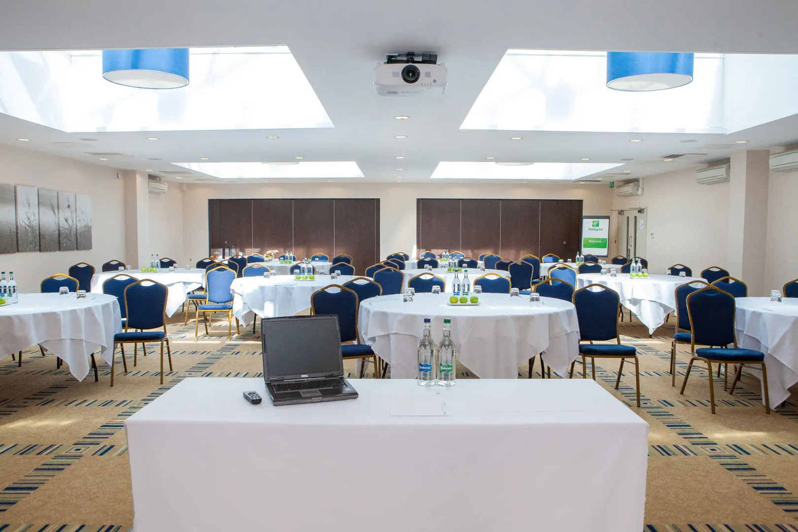 Holiday Inn London Gatwick - Worth by IHG