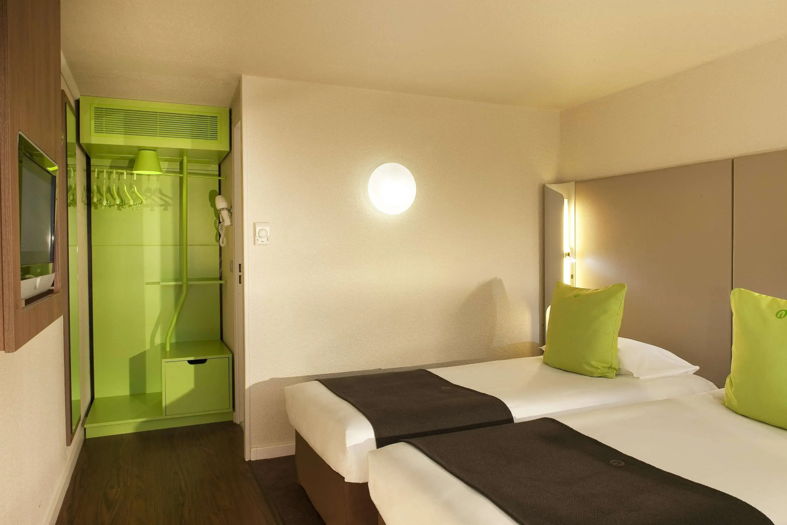 Campanile NATURE - Epône