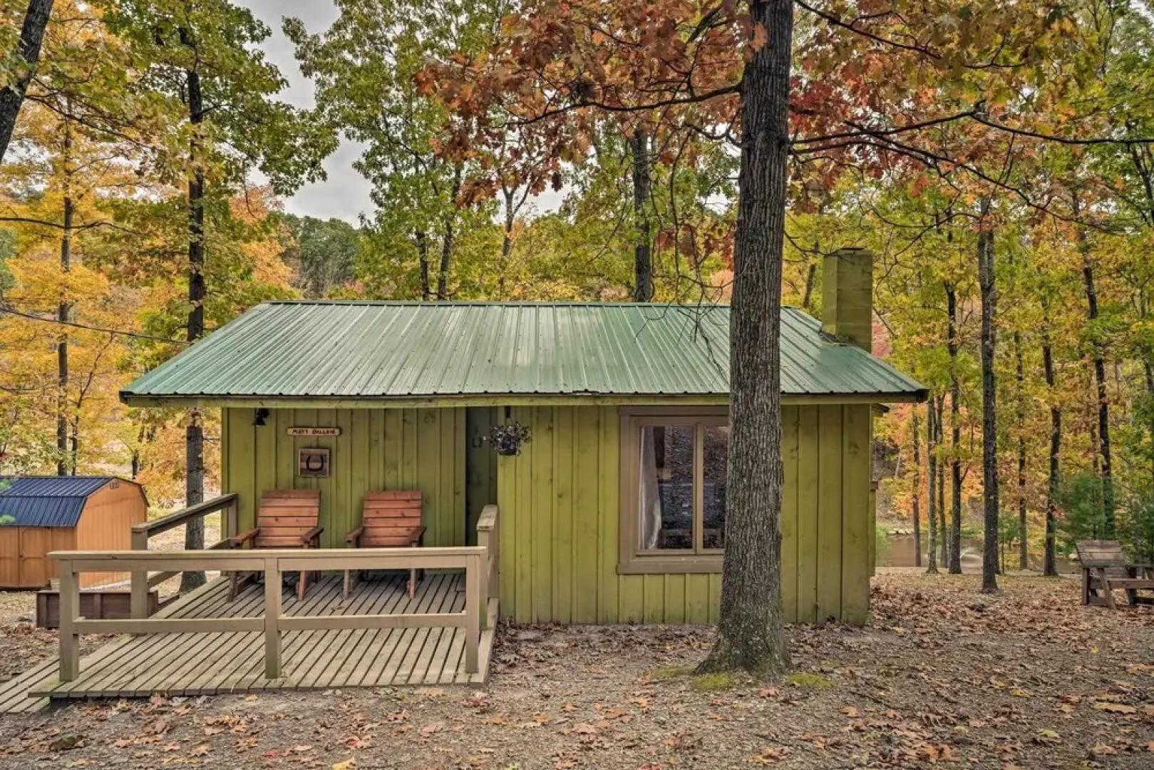 'matt Dillon' Cabin ~ 1 Mile to Raystown Lake!