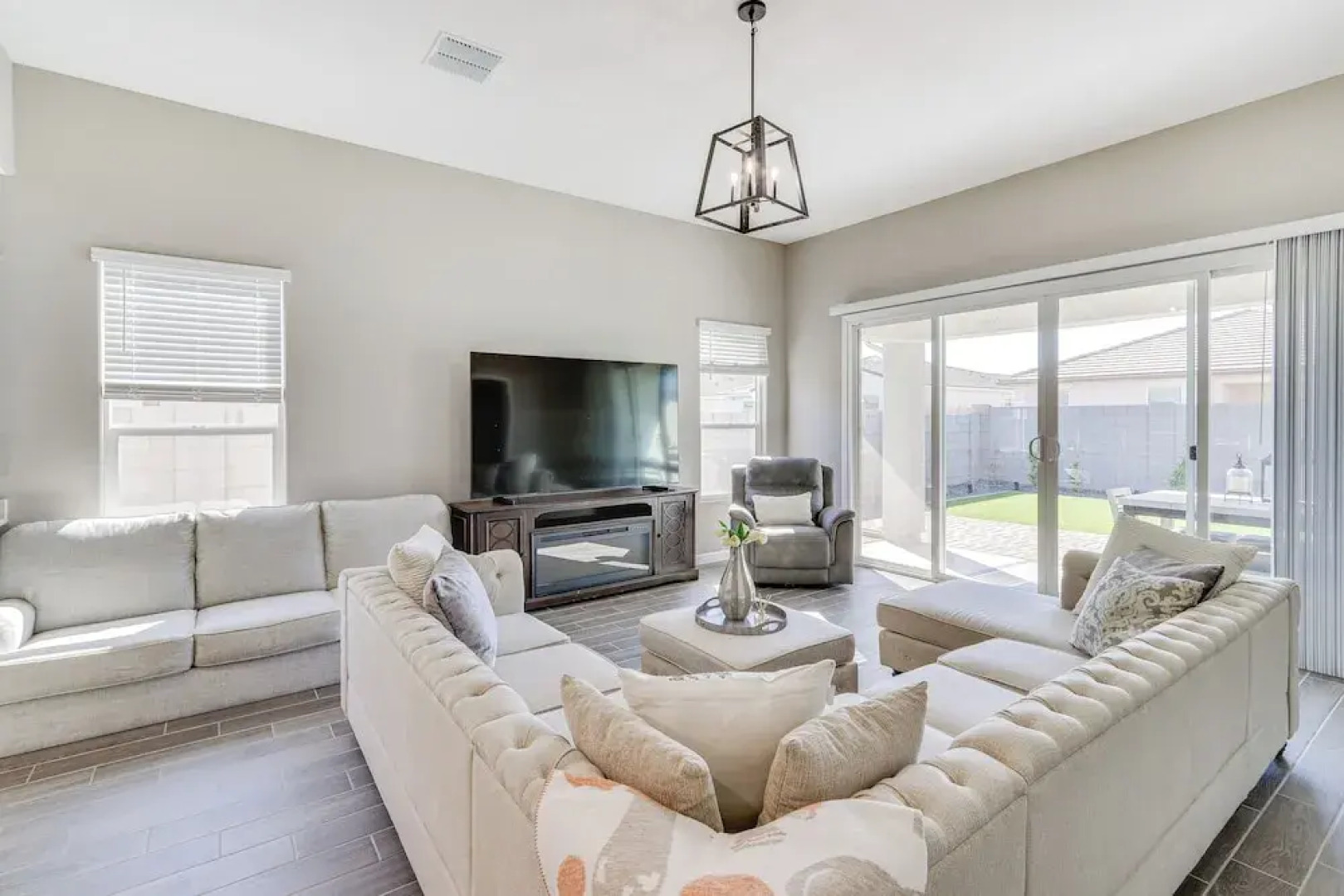 Maricopa Home w/ Yard - 1 Mi to Harrahs Casino!