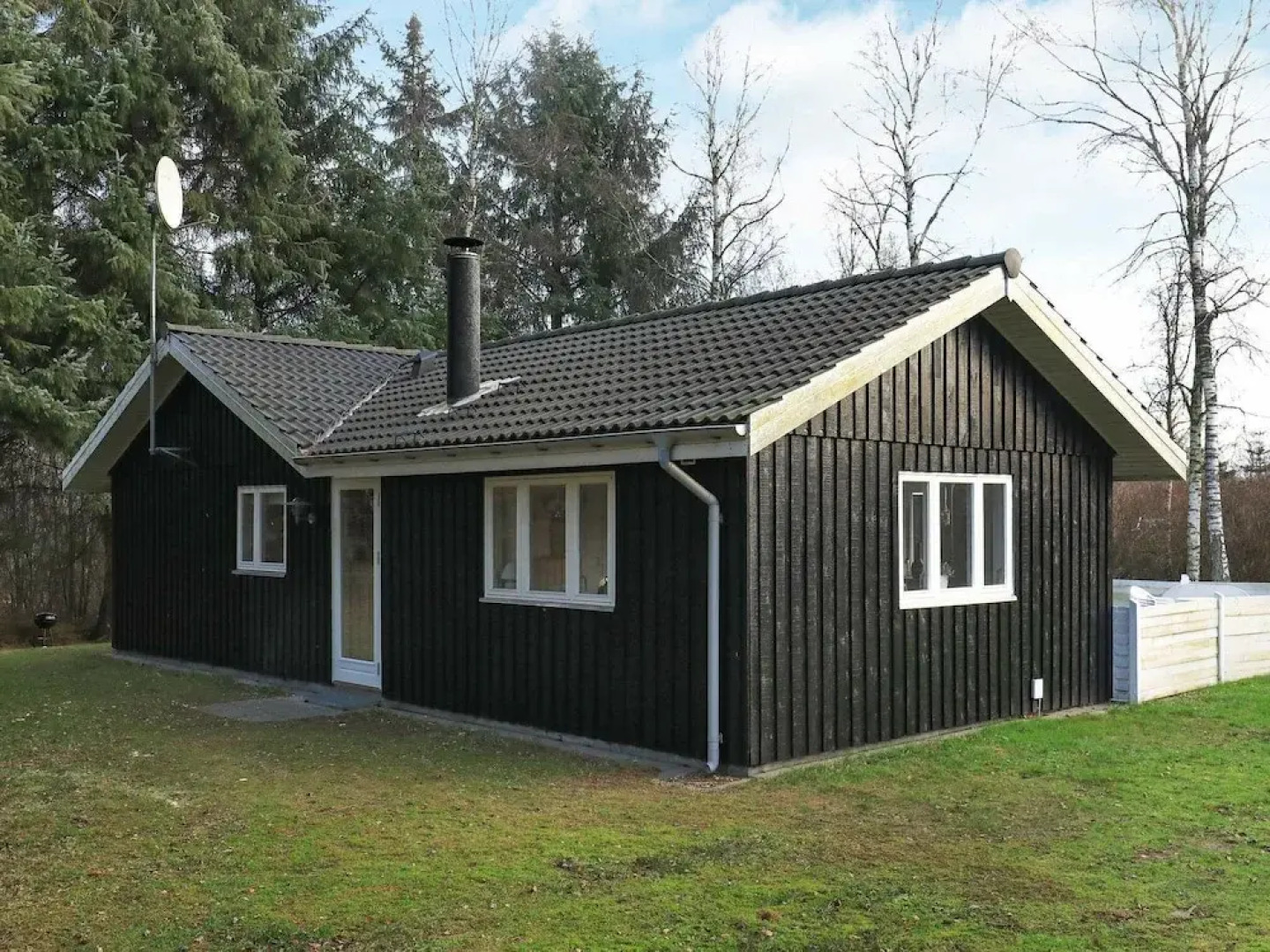 Luring Holiday Home in Nordjylland near Sea