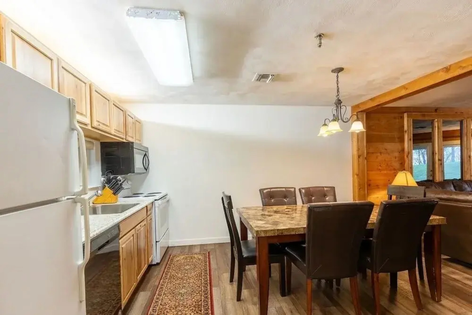 Seven Springs Stoneridge 3 Bedroom Pet Friendly Condo, Ski-In/Out by RedAwning