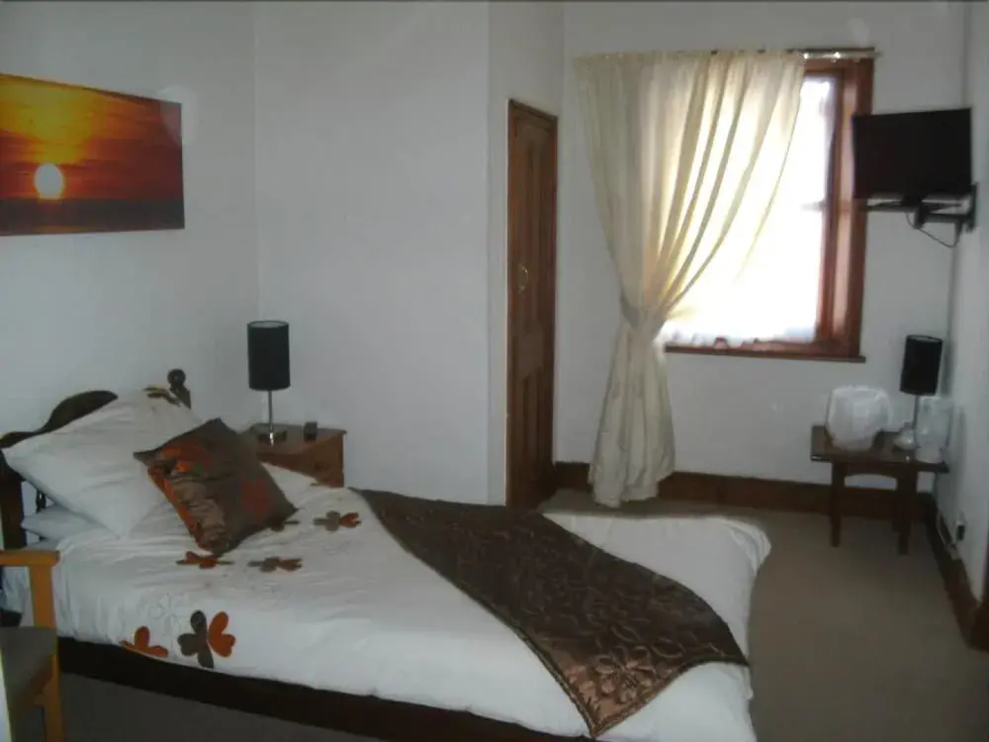Woodlands Guest House