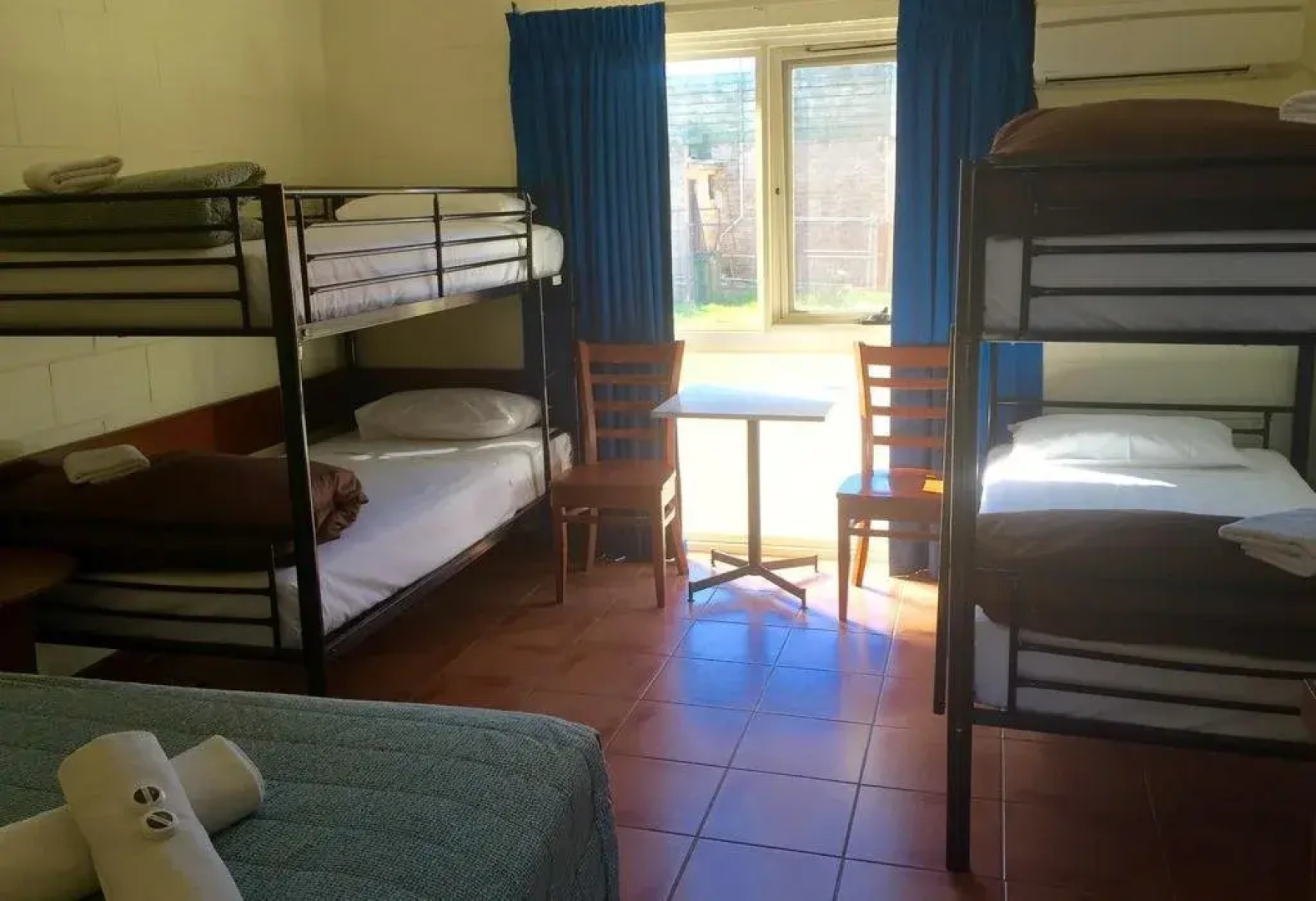 Esperance Motor Hotel