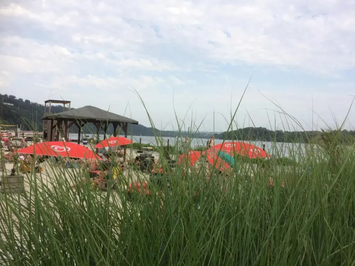 FRANKES LODGE Apartment mit Garten und Pool