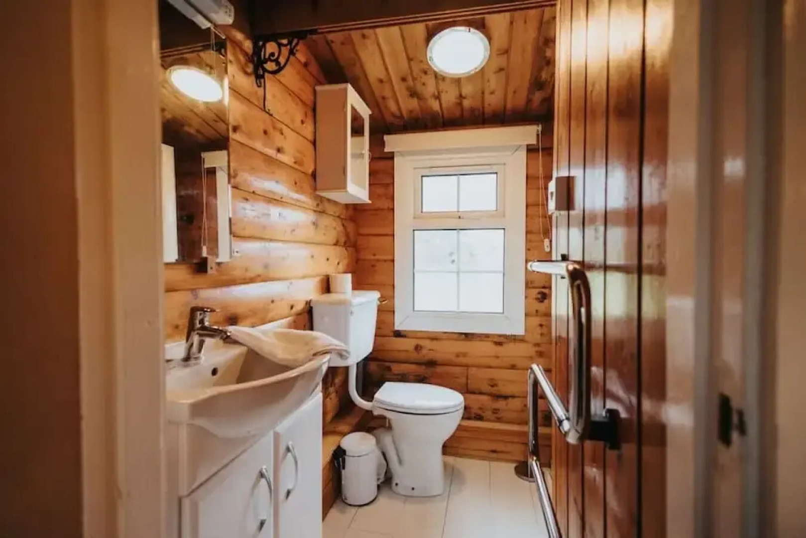 Cozy Hideway in Rural Mid Wales