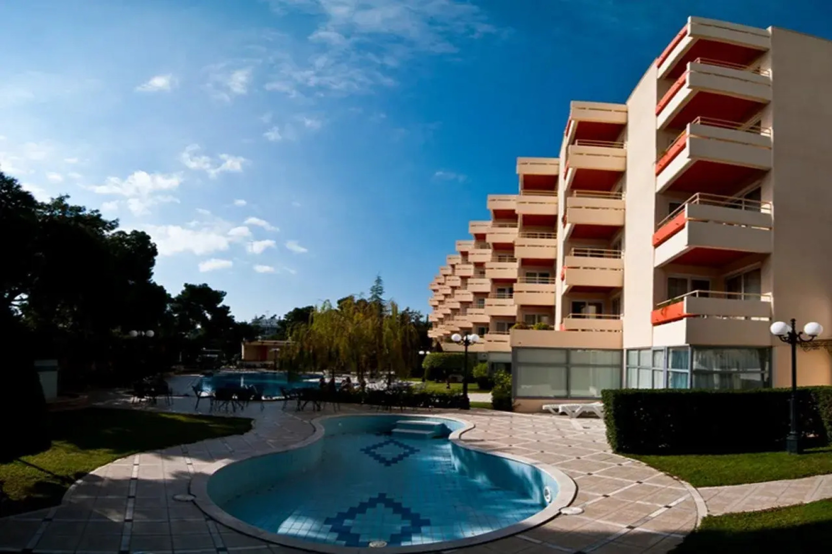 Oasis Hotel Apartments