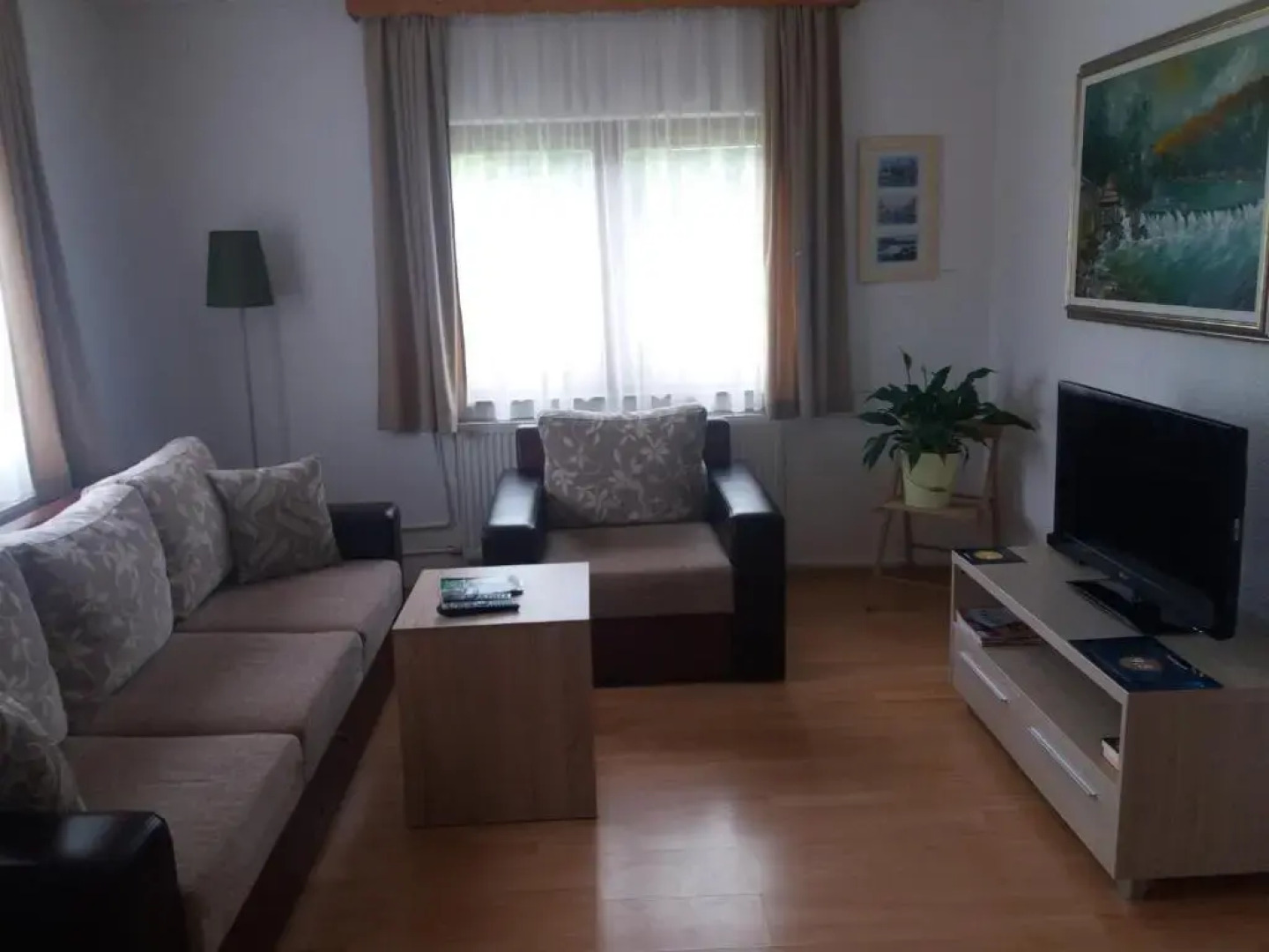 Apartment Una Strbacki Buk