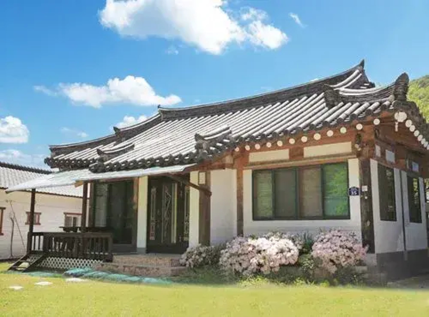 Yangsan Sound of Mountain & Sea Pension