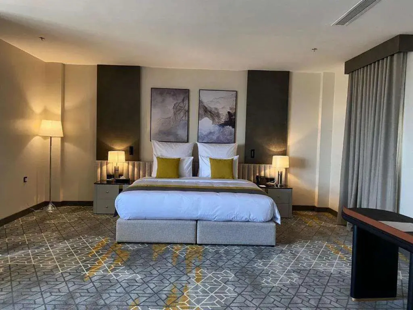 Enala Hotel Umluj