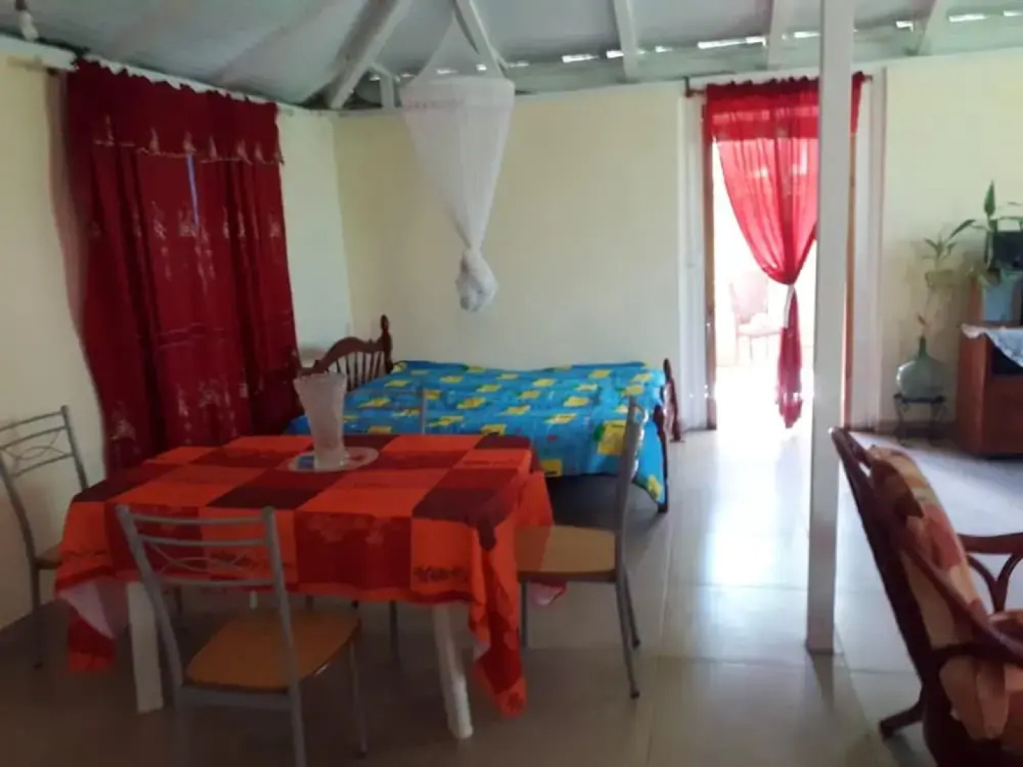 House With one Bedroom in Petit Bourg, With Furnished Garden and Wifi