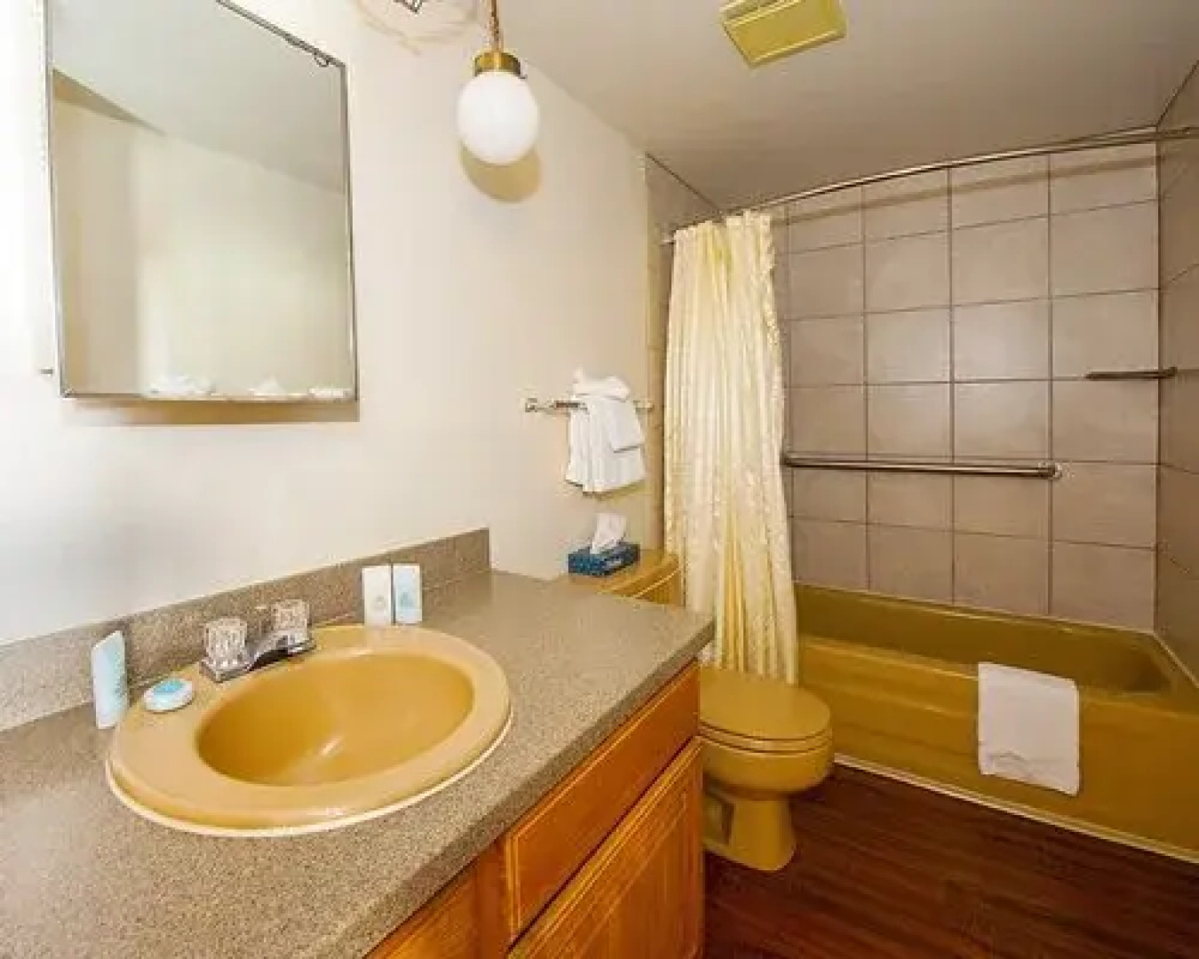 Sapphire Resorts @ Twin Rivers Resort, Winter Park, 80442