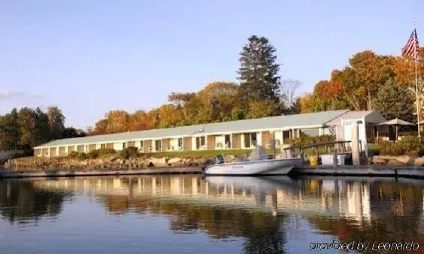Yachtsman Hotel & Marina Club