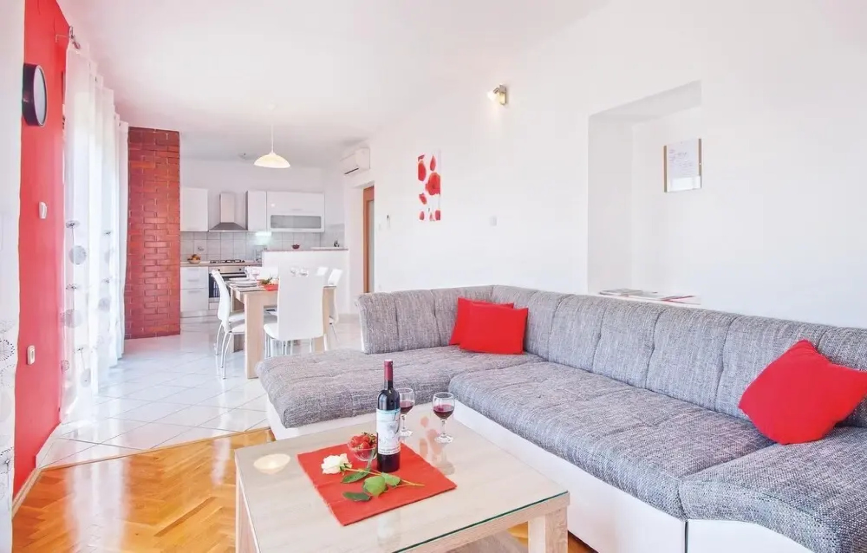 Beautiful Home in Pula With Wifi and 2 Bedrooms