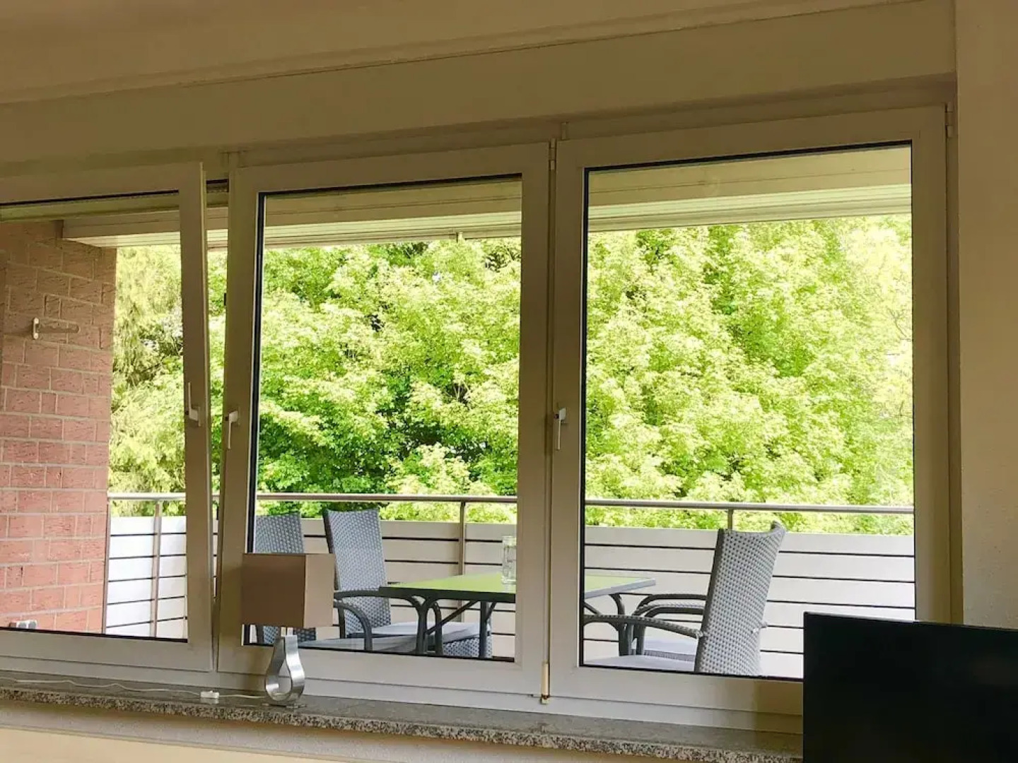 smart & beautiful GUESTHOUSE