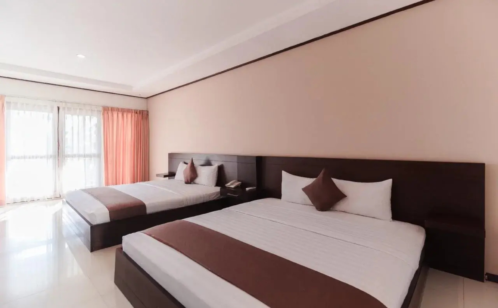 Surya Kencana Seaside Hotel