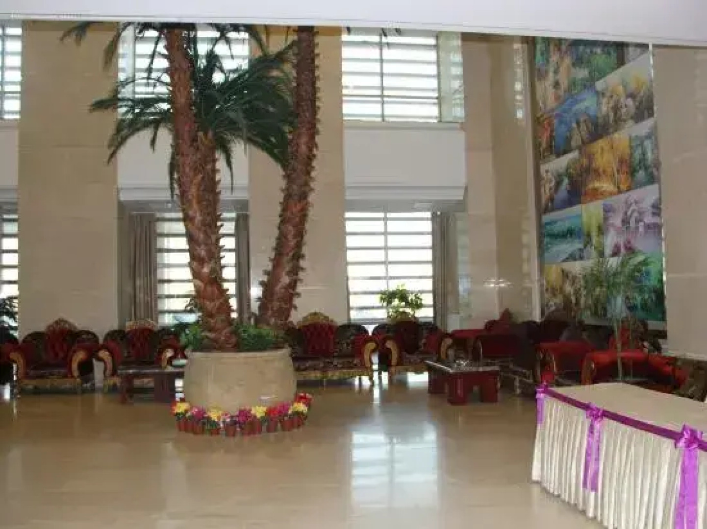 Weihai Holiday Hotel