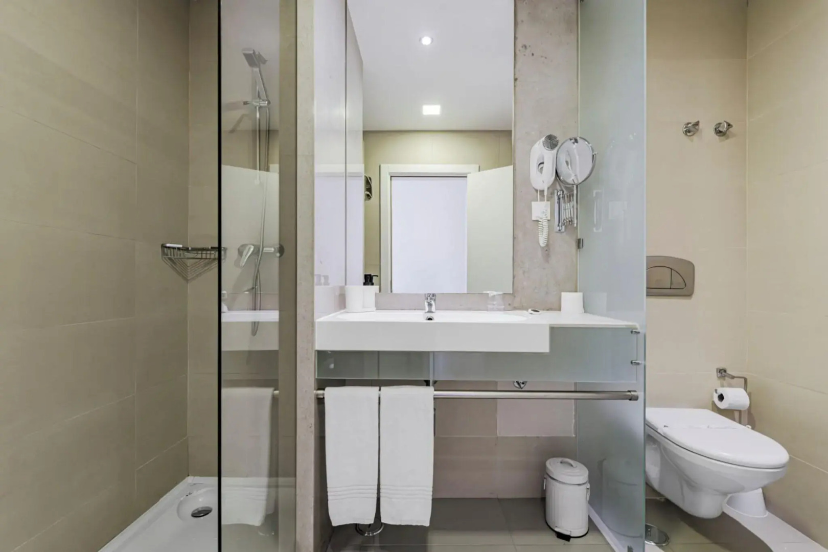 Lisboa Central Park Hotel Suites & Studios